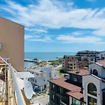 Golden Sea View 2 * Pomorie