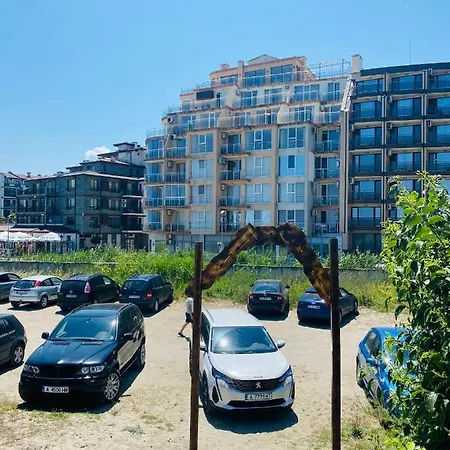 Golden Sea View 2 * Pomorie