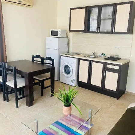 Golden Sea View 2 Apartman Pomorie