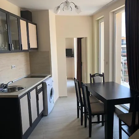 Golden Sea View 2 Апартамент Поморие