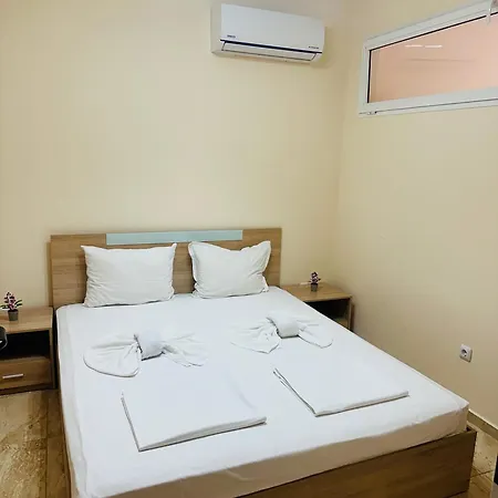 Апартаменты Golden Sea View 2