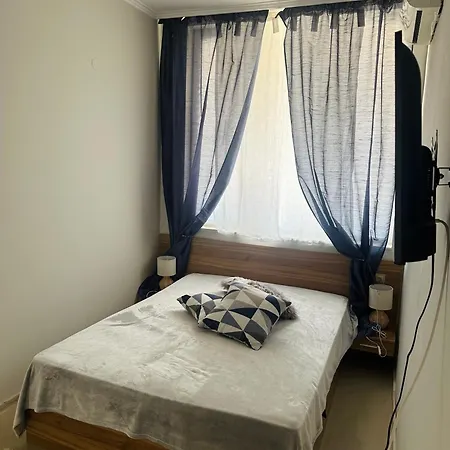 Golden Sea View 2 Апартамент