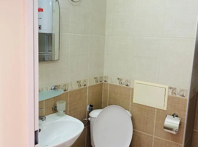 Apartment Golden Sea View 2 *