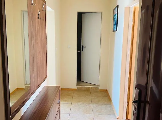 Golden Sea View 2 Apartment Pomorie