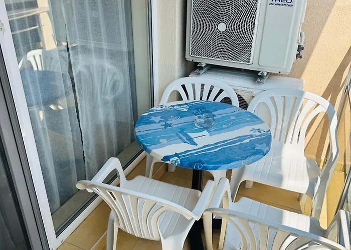 Apartment Golden Sea View 2